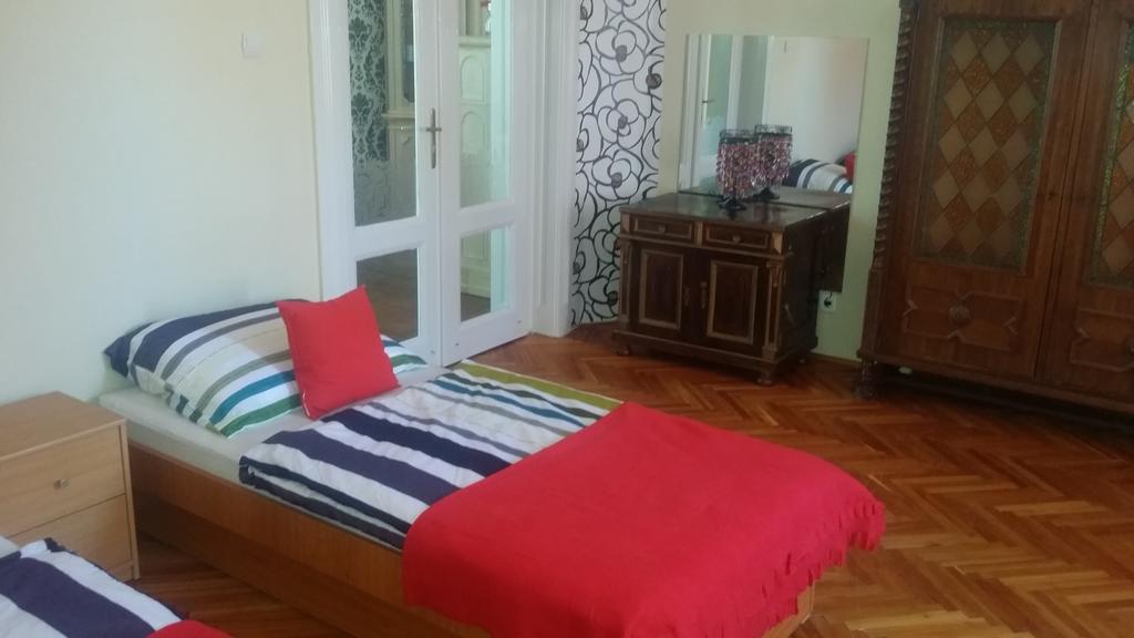 Horvath Apartmanhaz Kaposvár Exterior photo