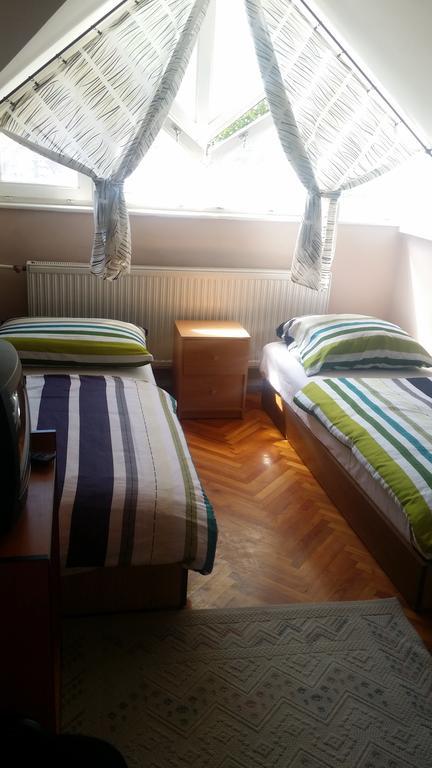 Horvath Apartmanhaz Kaposvár Exterior photo